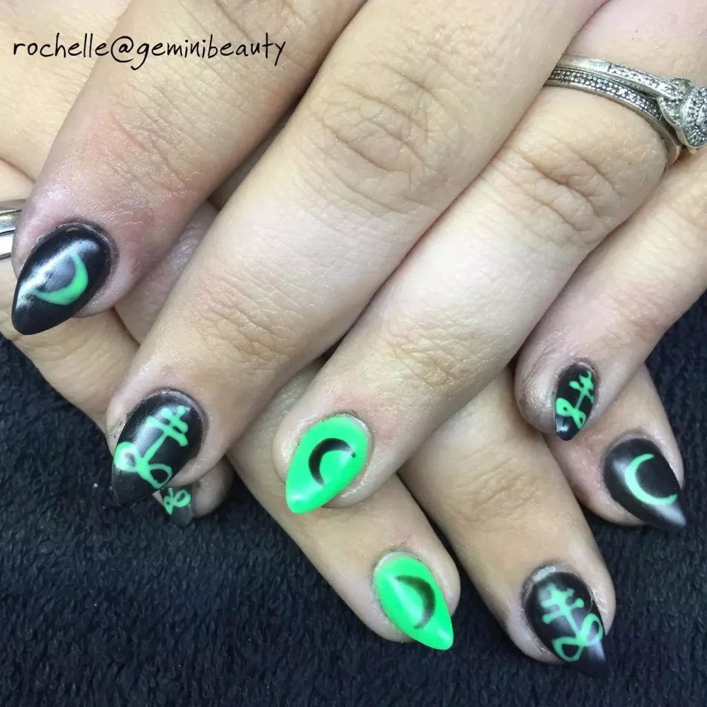 Neon Deep Green & Witchy Black Stiletto Nails