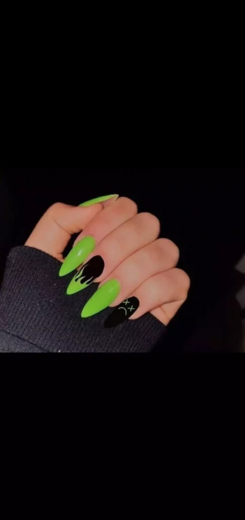 Neon Green & Black Flammy Nails