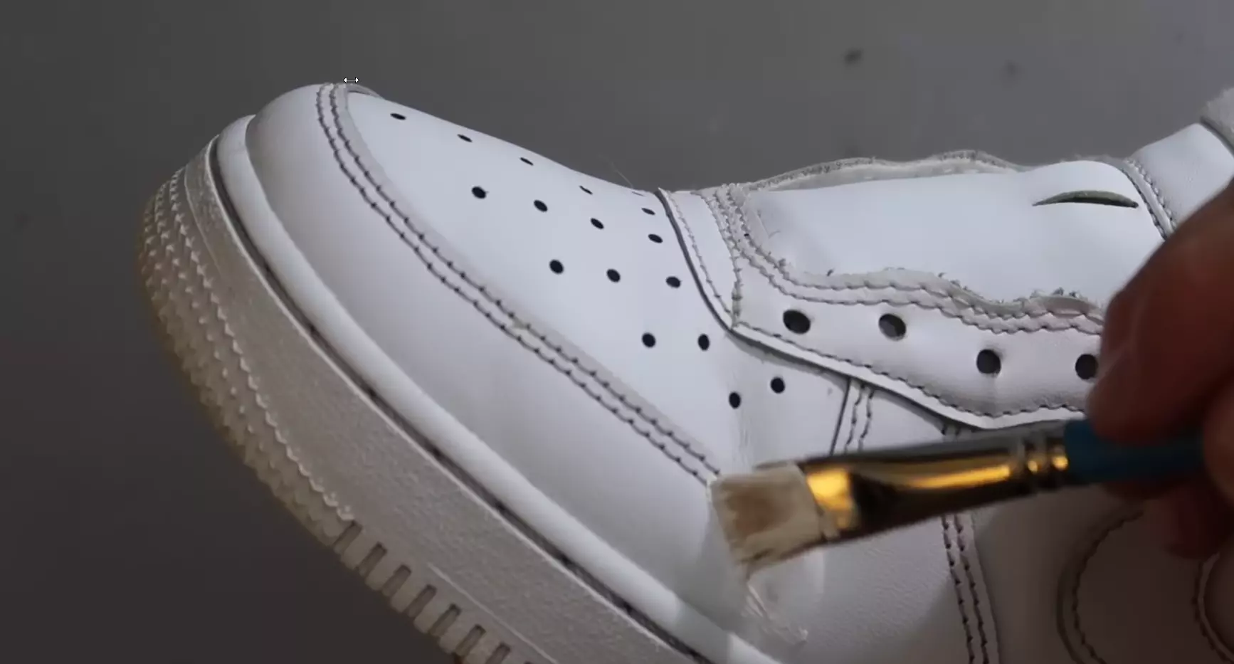 How To Clean Yellowing Soles