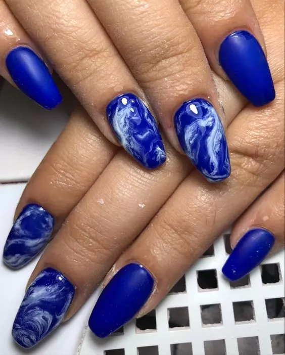 Mare Blue Marble Seenail Polish Style