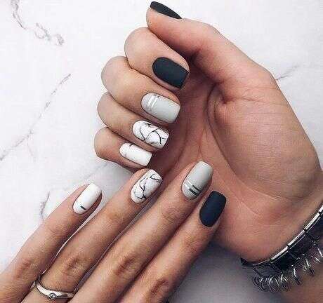 Black & White Marble Girly Short Nail Design