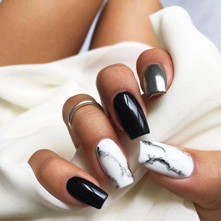 Black & White Glossy Marble Medium Nail Design